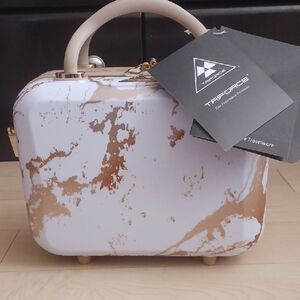 Triforce White and Gold Marble Cosmetic Travel Case